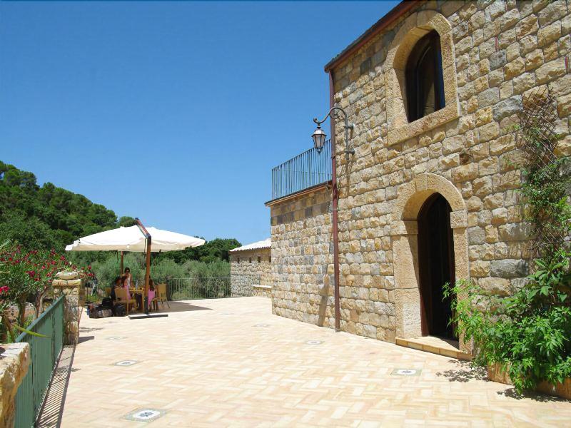 Agriturismo Cefalù - Guest House - Teras