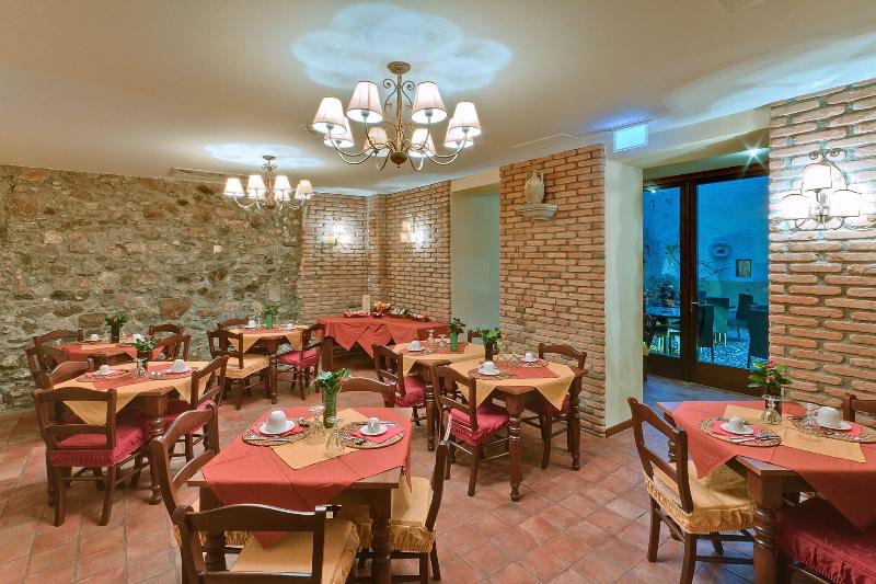 La Plumeria Hotel - Restoran