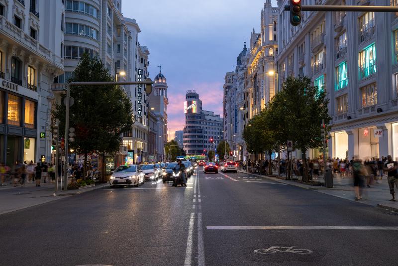Avenida Gran Via - Genel