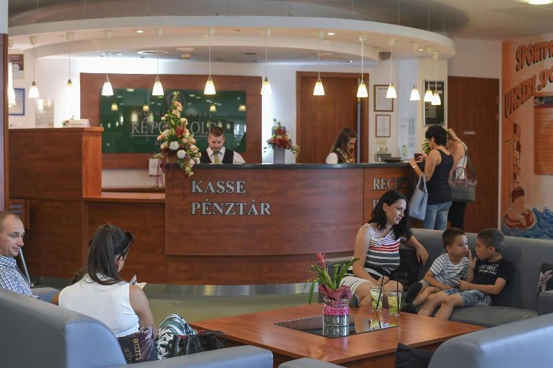 Hotel Repce Gold - Lobi