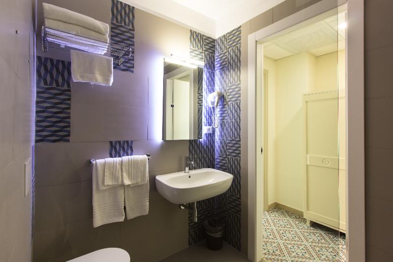 Saracen Sands Hotel & Congress Centre - Oda