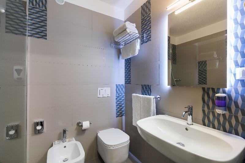 Saracen Sands Hotel & Congress Centre - Oda