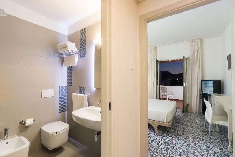 Saracen Sands Hotel & Congress Centre - Oda