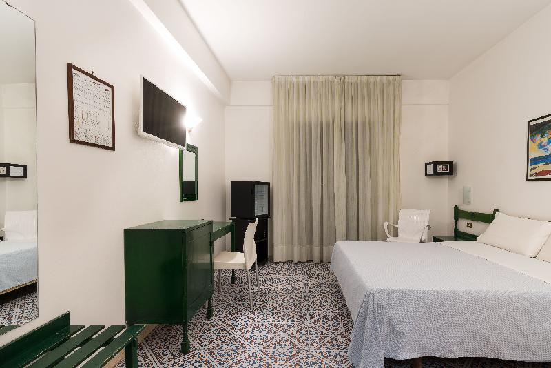 Saracen Sands Hotel & Congress Centre - Oda