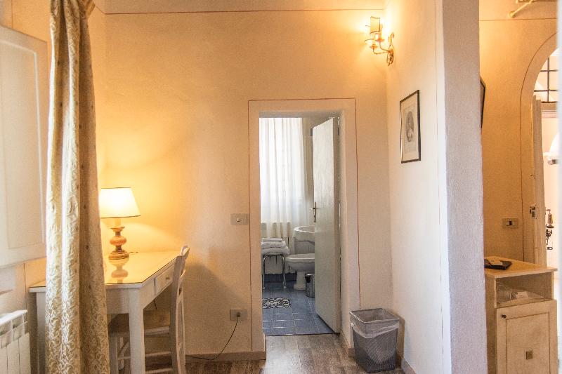 Palazzo di Valli - Oda