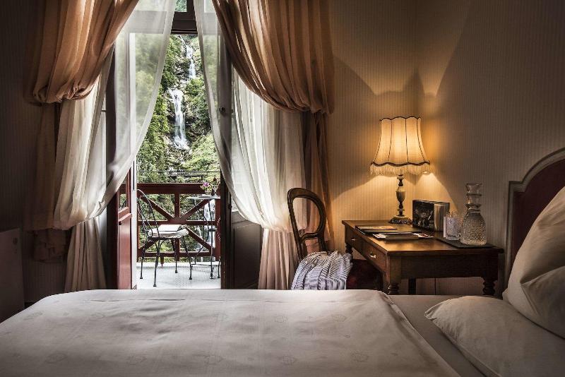 Giessbach Grandhotel - Oda