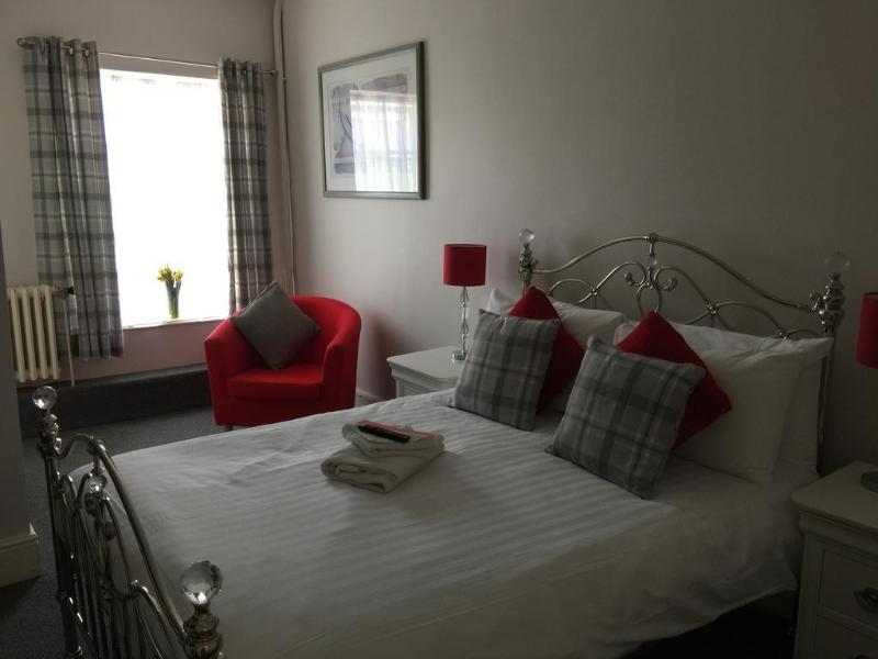 The Star Hotel - Genel