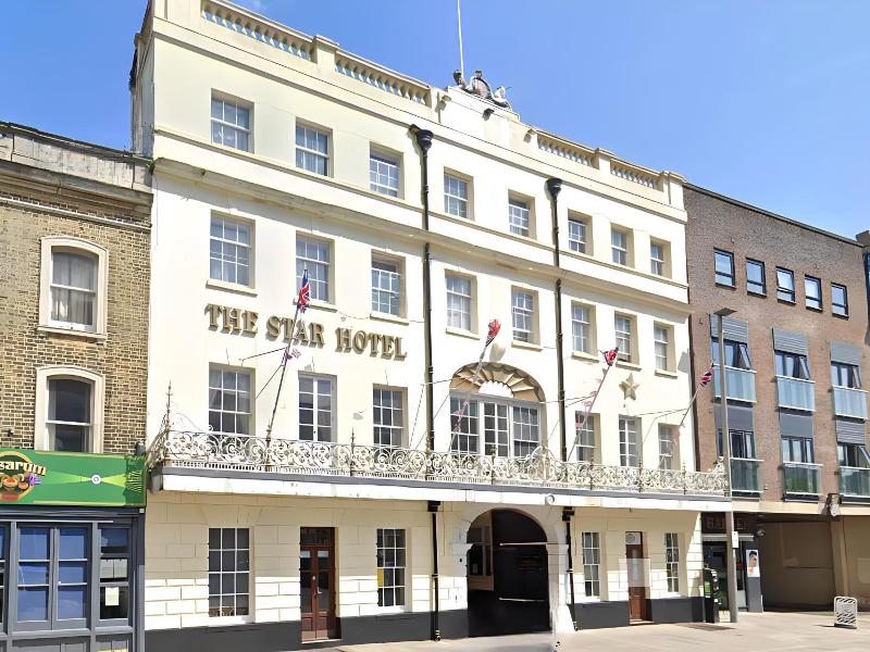 The Star Hotel - Genel