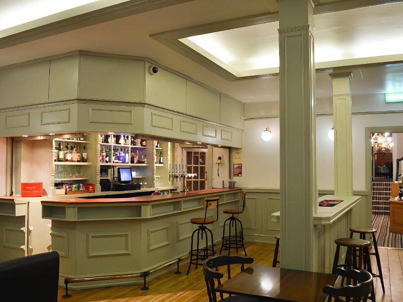 The Star Hotel - Genel