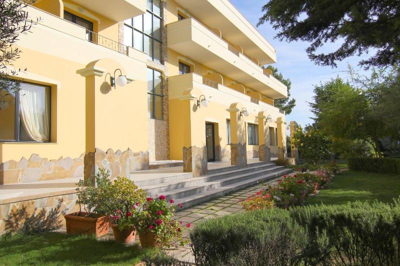 Hotel Cala Dei Pini - Genel