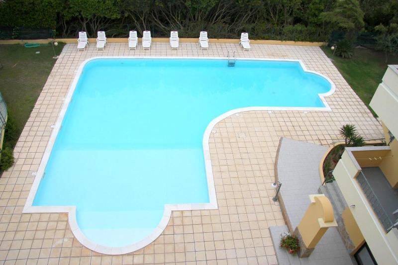 Hotel Cala Dei Pini - Havuz