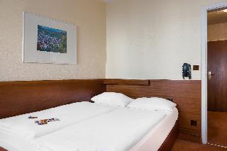 Novum Hotel Stuttgart Hauptbahnhof - Rieker fotoÄŸrafÄ±