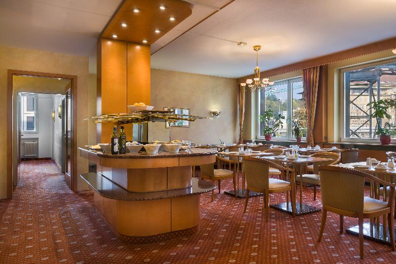Novum Hotel Stuttgart Hauptbahnhof - Rieker - Restoran