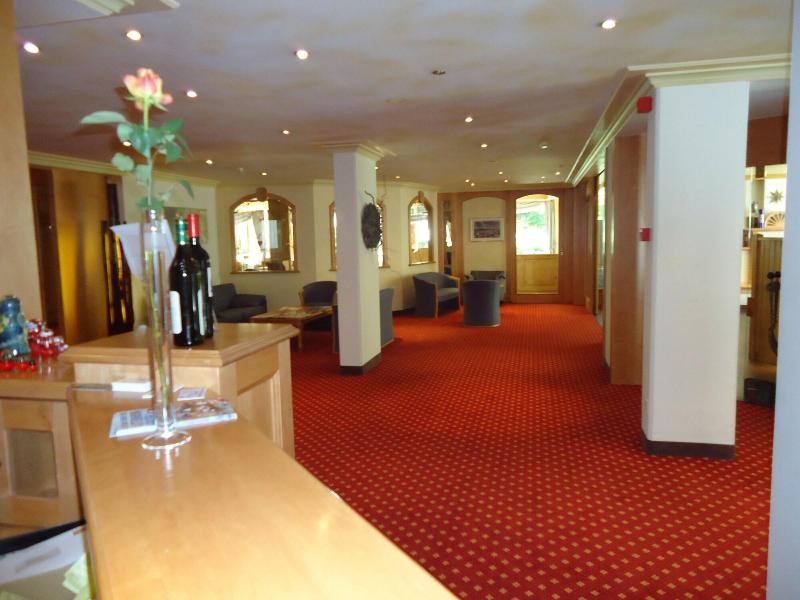 Parkhotel Quellenhof - Lobi