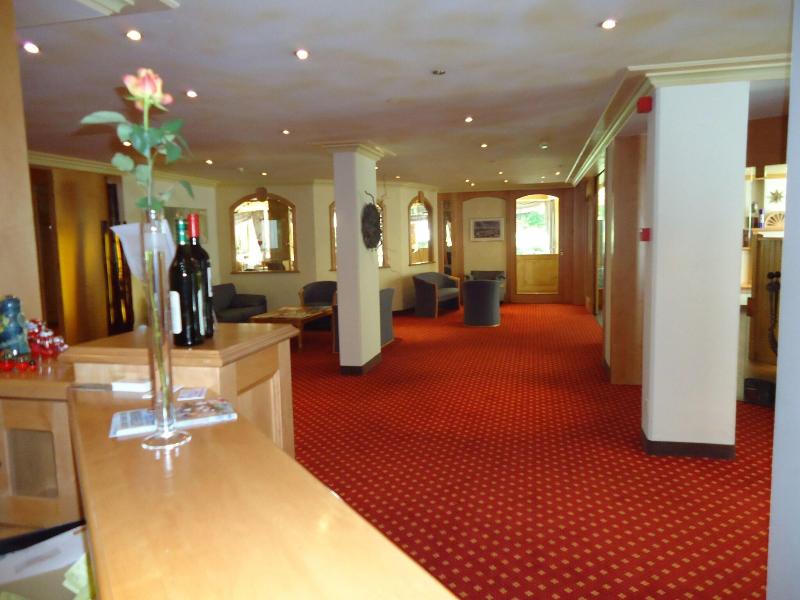 Parkhotel Quellenhof - Lobi