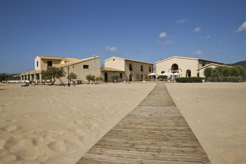 Hotel Le Dune Piscinas - Genel