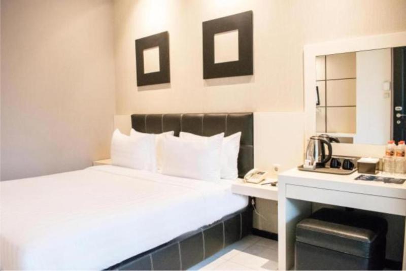 Luminor Hotel Jember - Oda