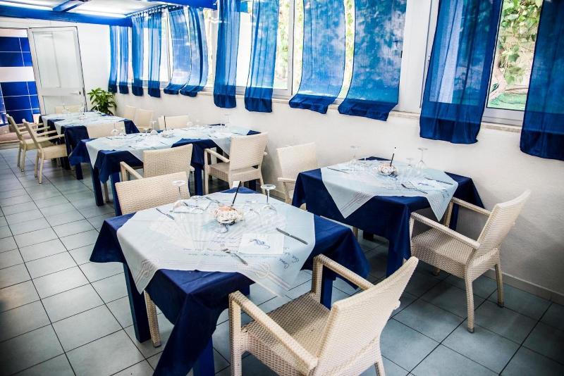 Hotel Ristorante Meson Feliz - Restoran