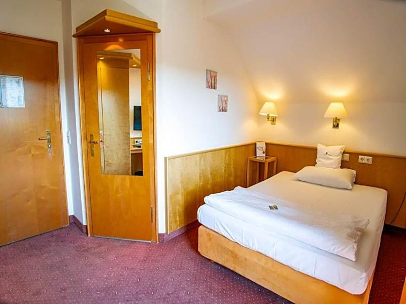 Hotel Lamm Hebsack - Oda