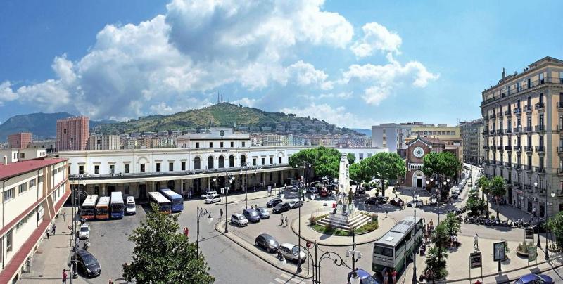 Plaza - Genel