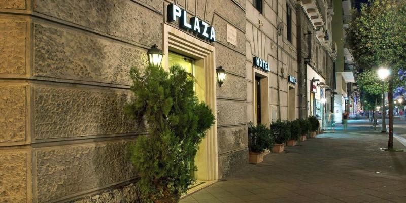 Plaza - Genel