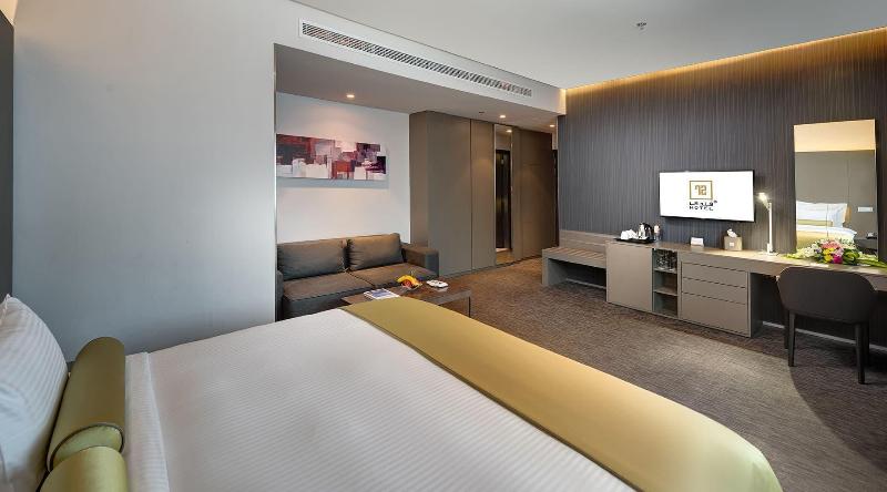 72 Hotel - Oda