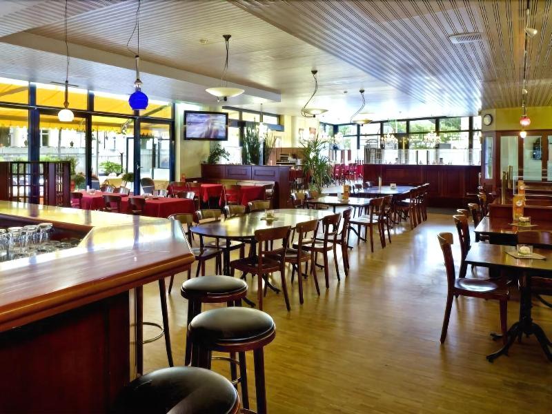 Hotel Good Night Inn - Bar