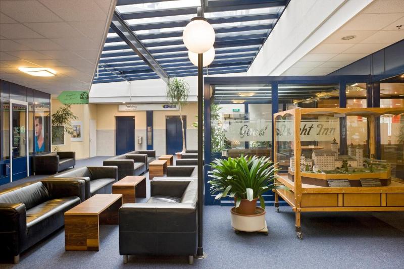 Hotel Good Night Inn - Lobi