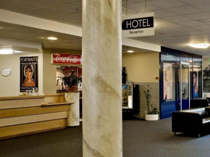Hotel Good Night Inn - Lobi