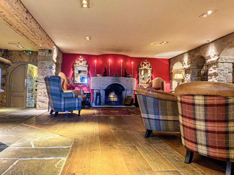 Peak Edge Hotel - Bar