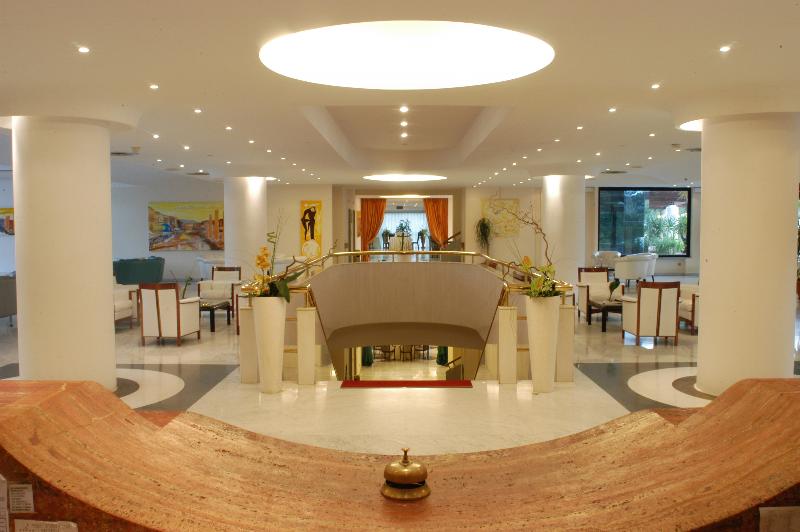 Mec Paestum Hotel - Lobi
