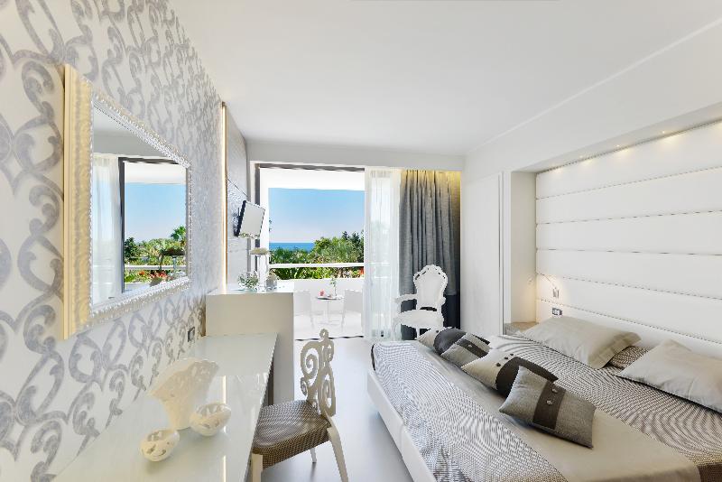 Mec Paestum Hotel - Oda