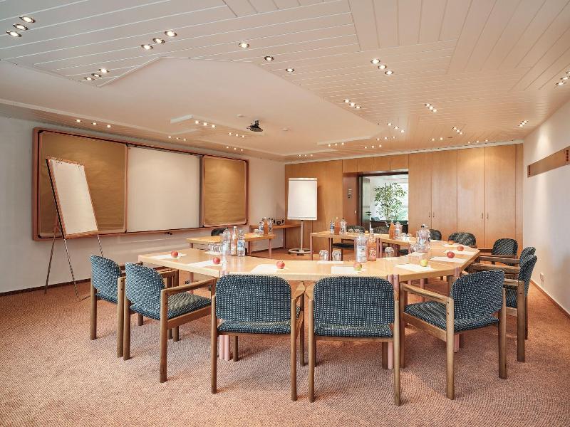 Badhotel Restaurant Stauferland - Toplantı