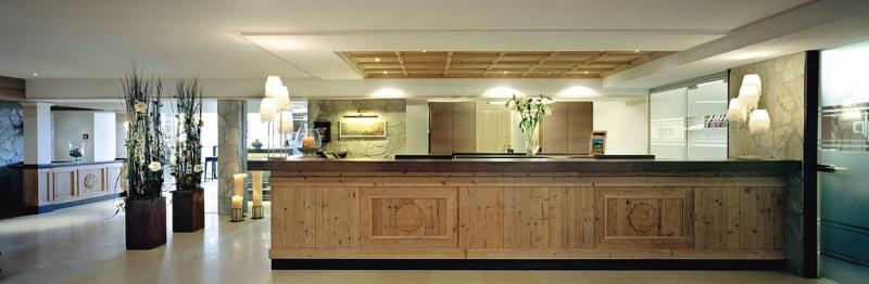 Alpina Family, Spa & Sporthotel - Lobi