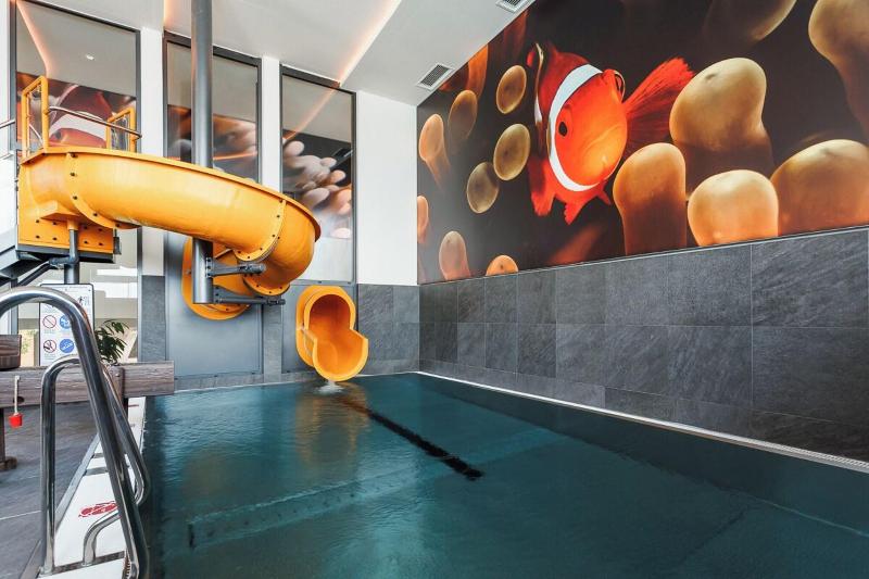 Alpina Family, Spa & Sporthotel - Havuz