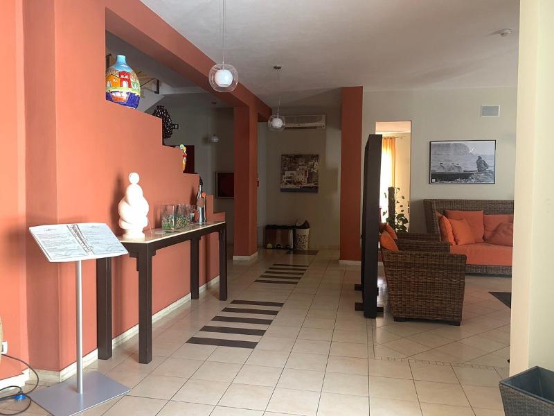 Hotel Insula - Lobi