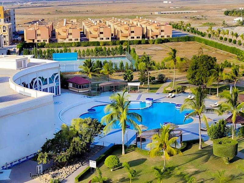 Hamdan Plaza - Genel