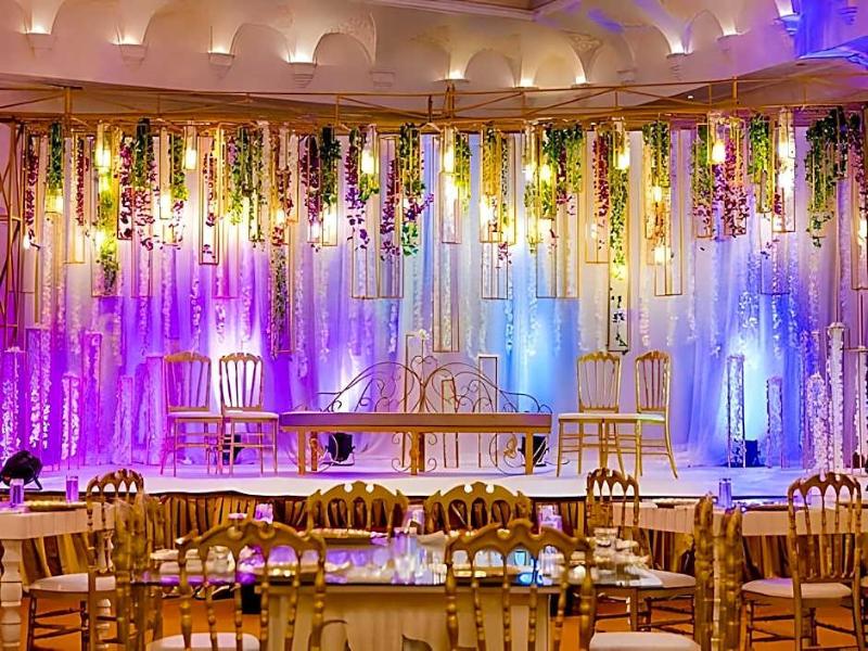 Hamdan Plaza - Genel