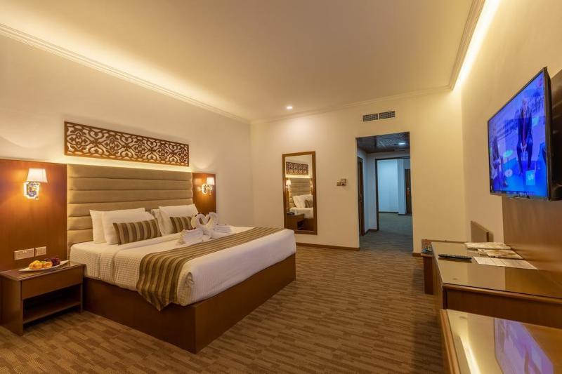 Hamdan Plaza - Genel