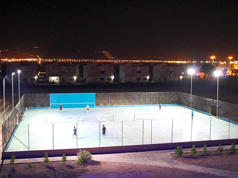 Hamdan Plaza - Genel
