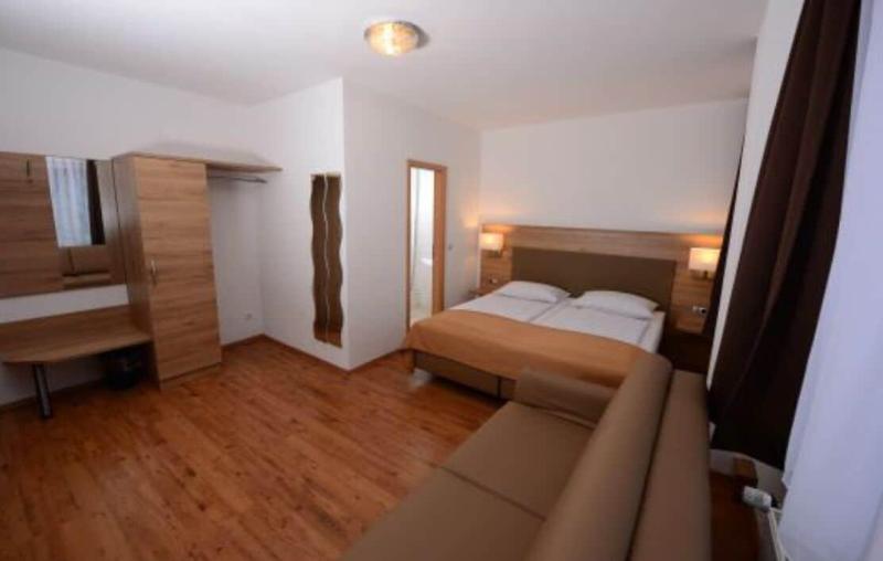 Hotel-Linde - Oda