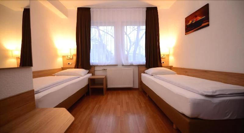 Hotel-Linde - Oda