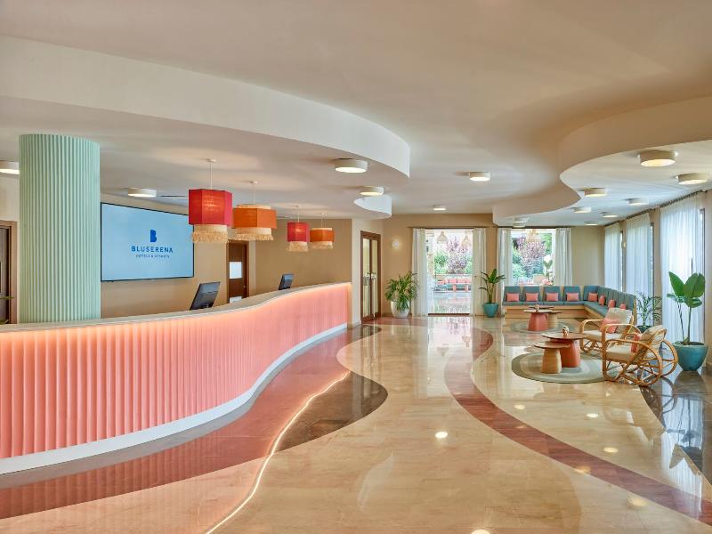 Serenusa Resort - Lobi