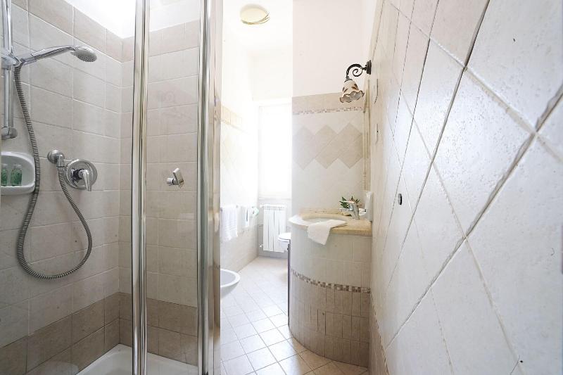 Hotel Pensione Casa Yvorio - Oda