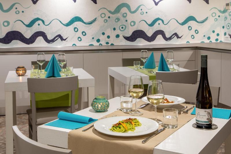 Hotel Pensione Casa Yvorio - Restoran