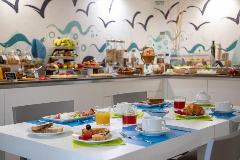Hotel Pensione Casa Yvorio - Restoran