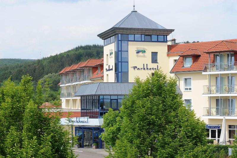 Flair Parkhotel Weißkirchen - Genel