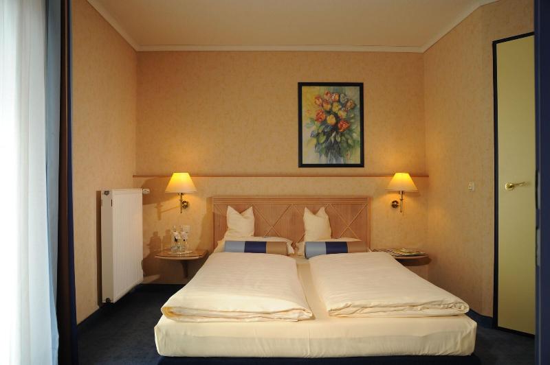 Flair Parkhotel Weißkirchen - Oda