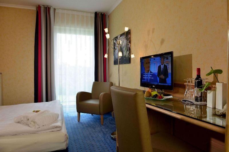 Flair Parkhotel Weißkirchen - Oda