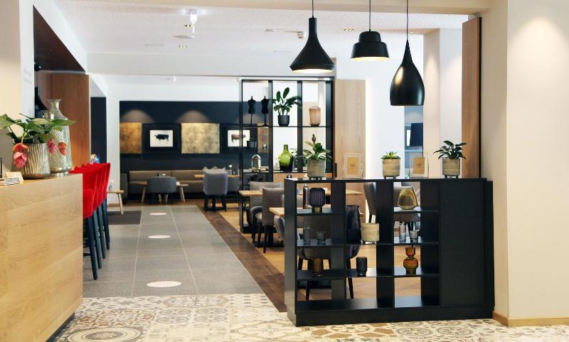 JUFA Hotel Salzburg - Lobi
